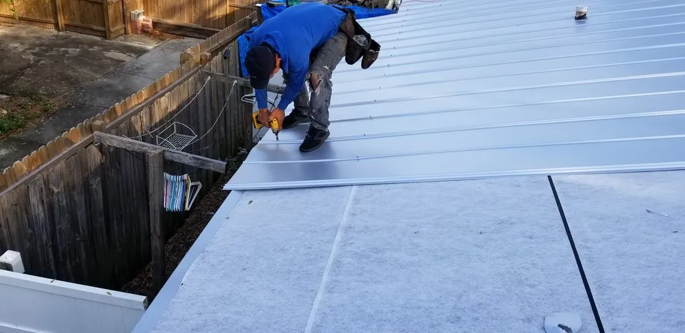 Slide of Straight Edge Builders and Roofers