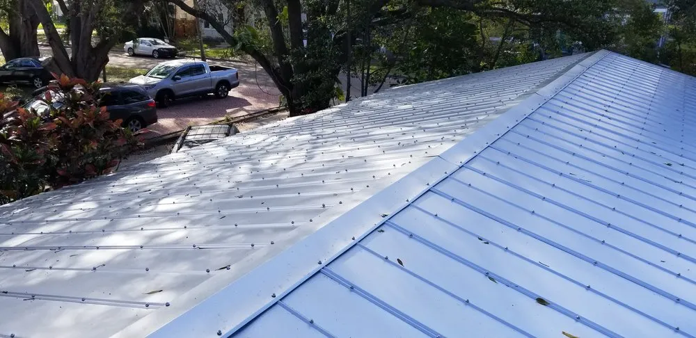 Slide of Straight Edge Builders and Roofers