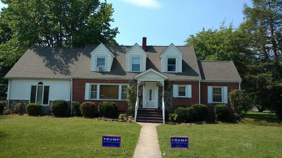 Slide of Straight Edge Construction & Roofing