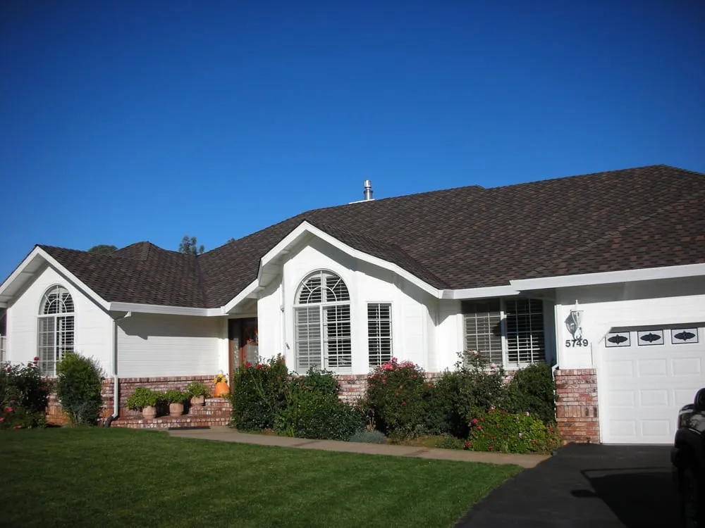 Slide of Straight Line Roofing & Construction