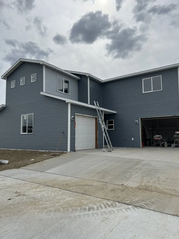 Slide of Straight Line Roofing & Construction