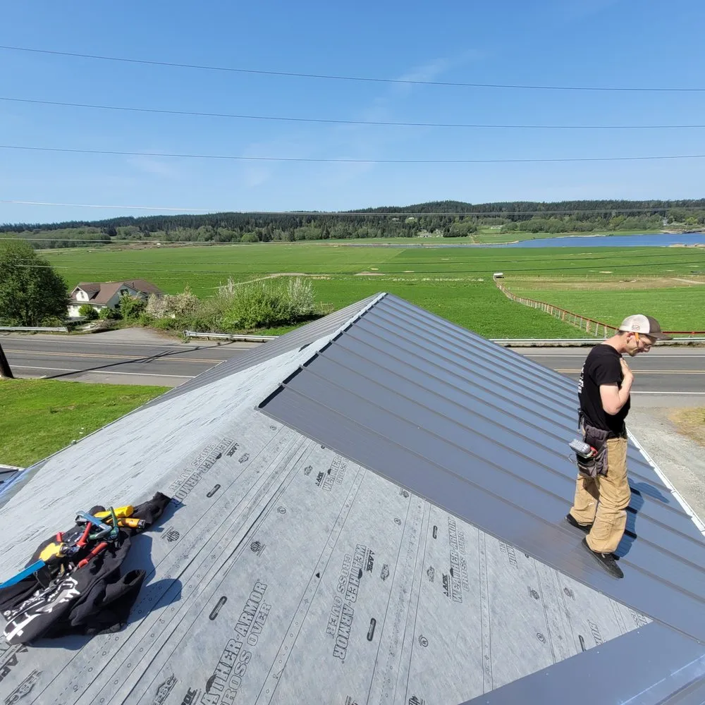 Slide of Straight Line Roofing And Construction