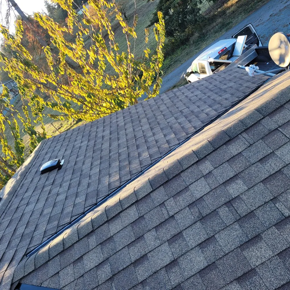 Slide of Straight Line Roofing And Construction