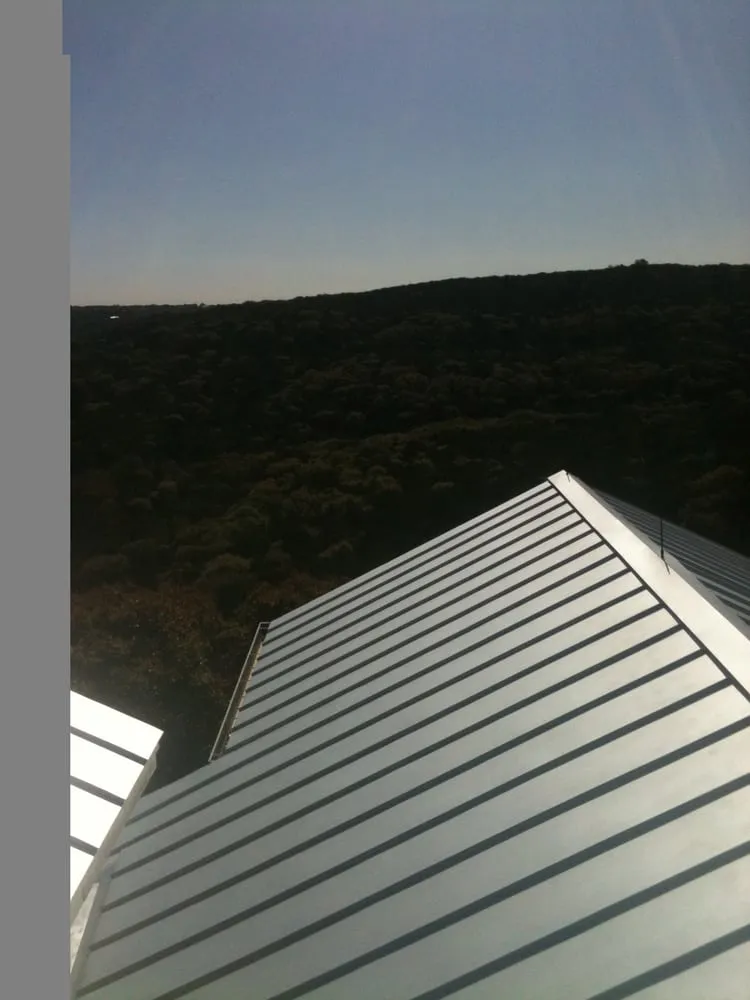 Slide of Straight Solutions Inc.