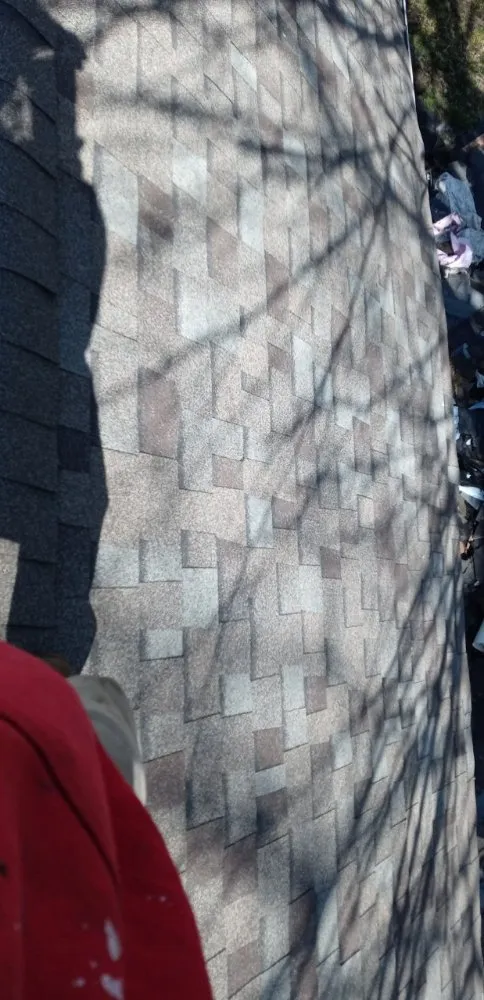 Slide of Straightline Roofing