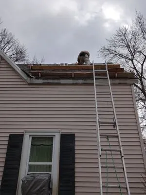 Straightline Roofing