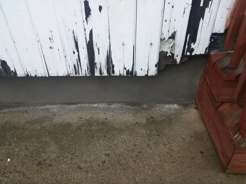 Slide of Strait Construction