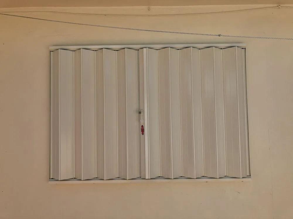 Slide of Strange & Strange Construction