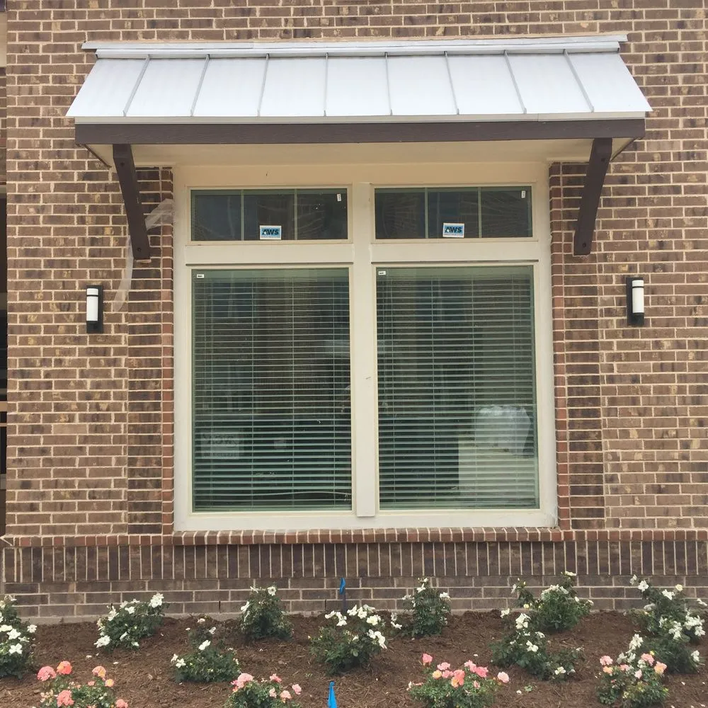 Slide of Strata Roofing and Construction