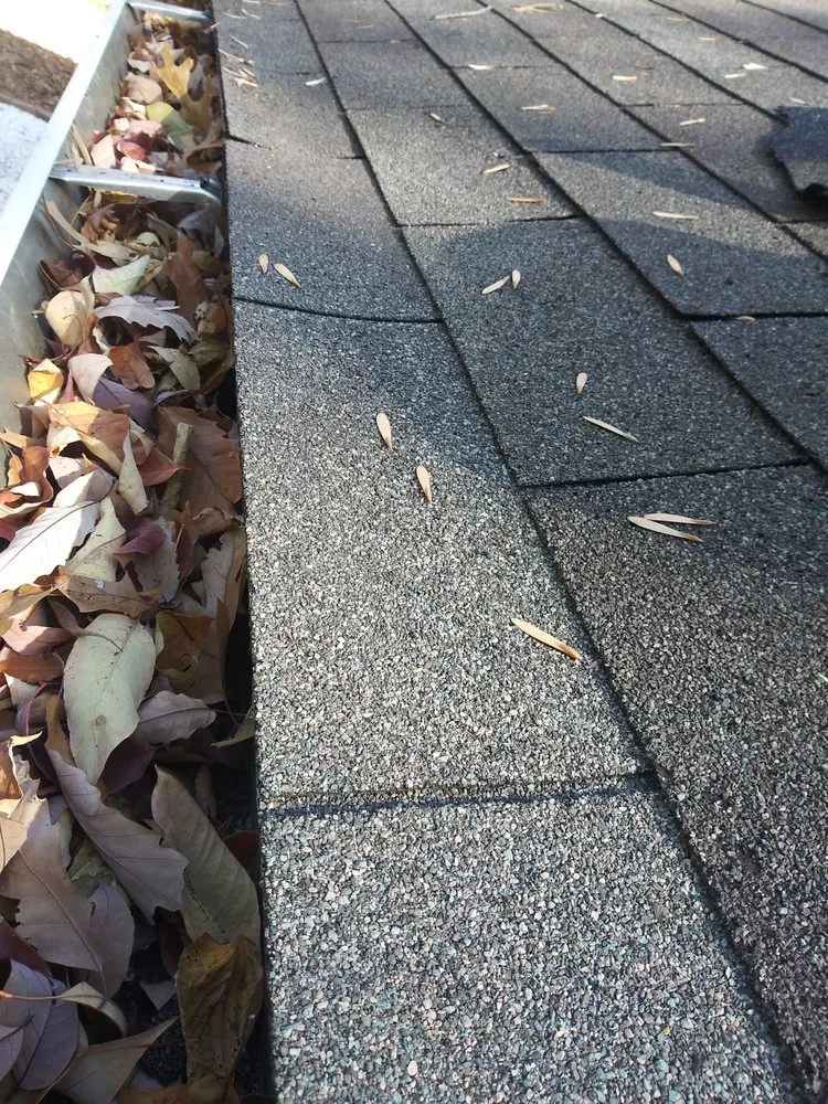 Licensed roof leak repair in Mt. Juliet, TN by Stratton Roofing Services