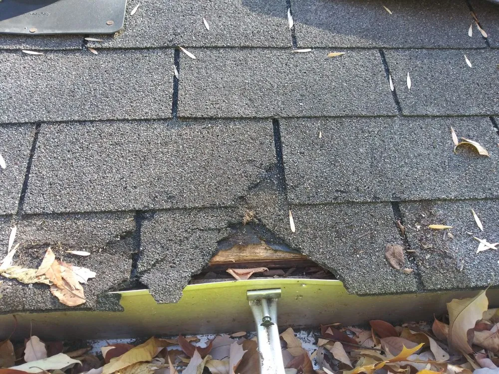 Licensed storm damage roof repair in Mt. Juliet, TN - Stratton Roofing Services