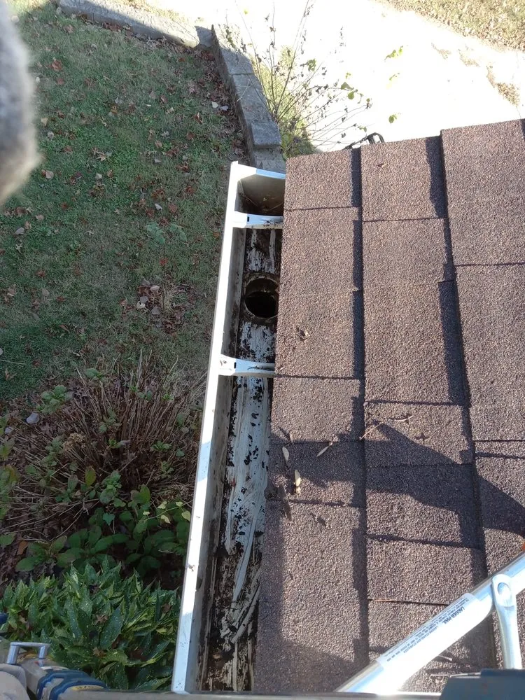 Top-rated flat roof repair with free inspection in Mt. Juliet, TN by Stratton Roofing Services