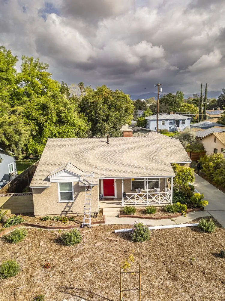 Slide of Stratton Termite & Roofing Solutions