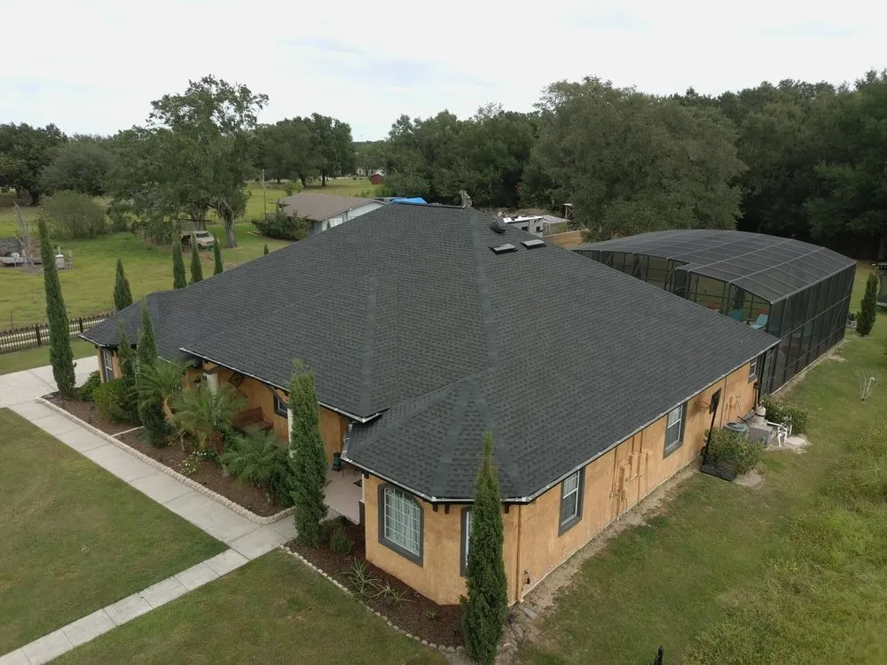 Slide of Stratus Roofing