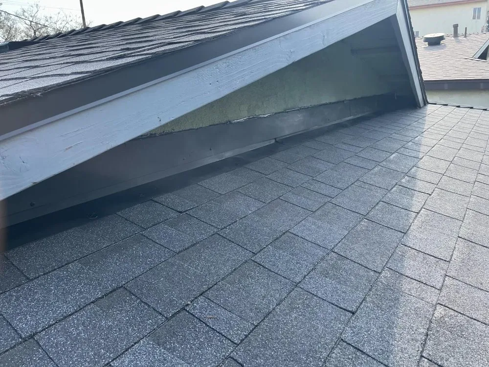 Slide of Straw Hat Roofers