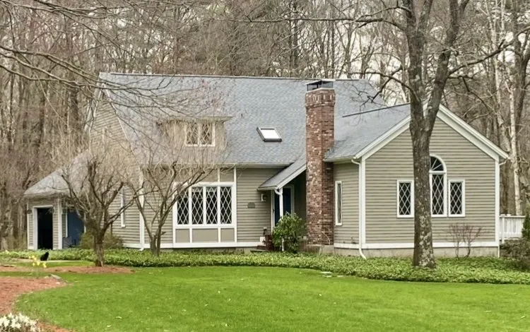 Slide of Strictly Roofing