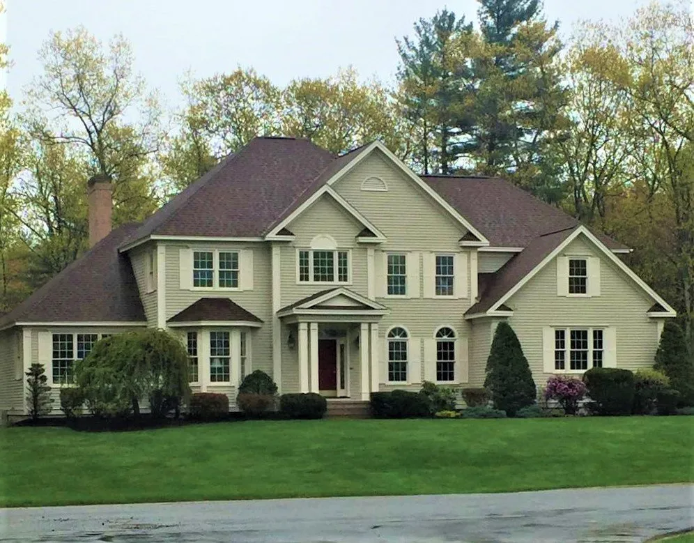 Slide of Strictly Roofing