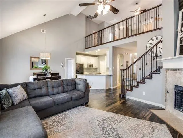 Slide of Striker Roofing & Construction