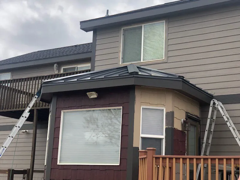 Slide of String Line Metal Roofing