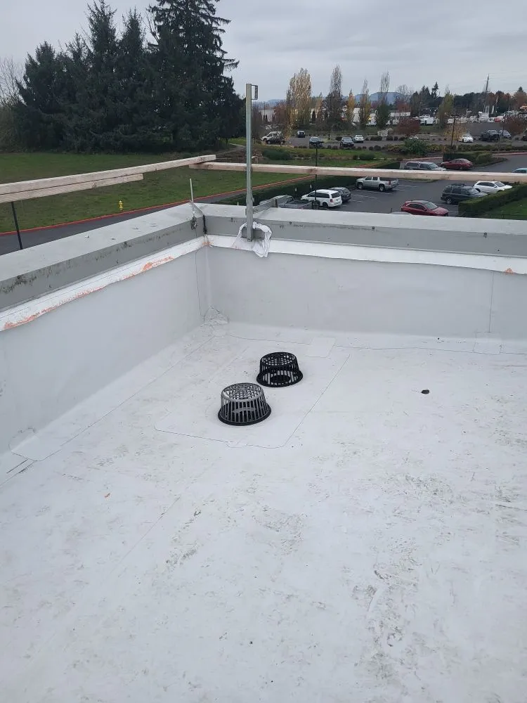 Slide of Striver Roofing