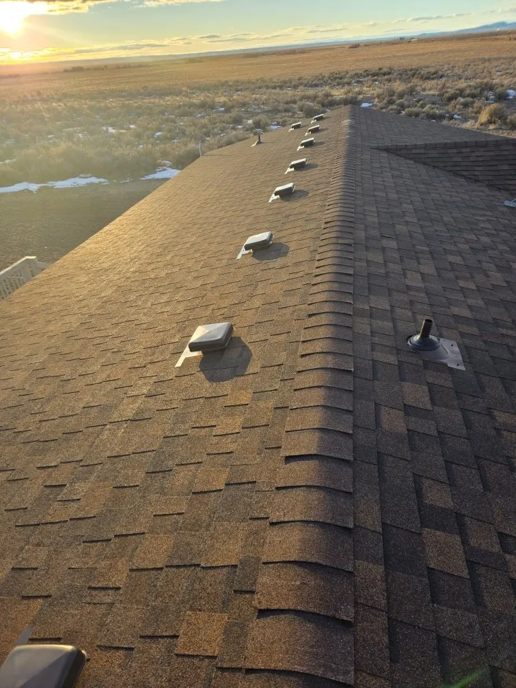 Slide of Striver Roofing