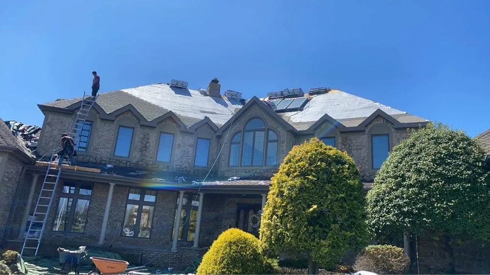 Slide of Strong Brothers Home Improvement