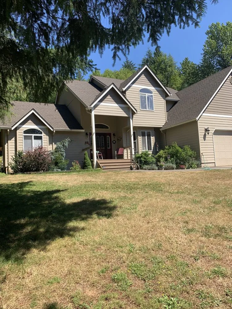 Slide of Strong Tower Roofing