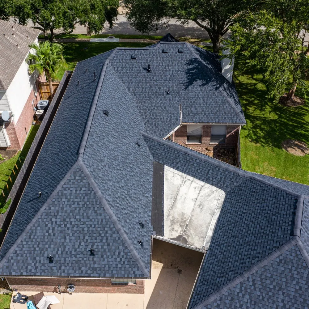 Slide of Stronghold Restoration and Roofing