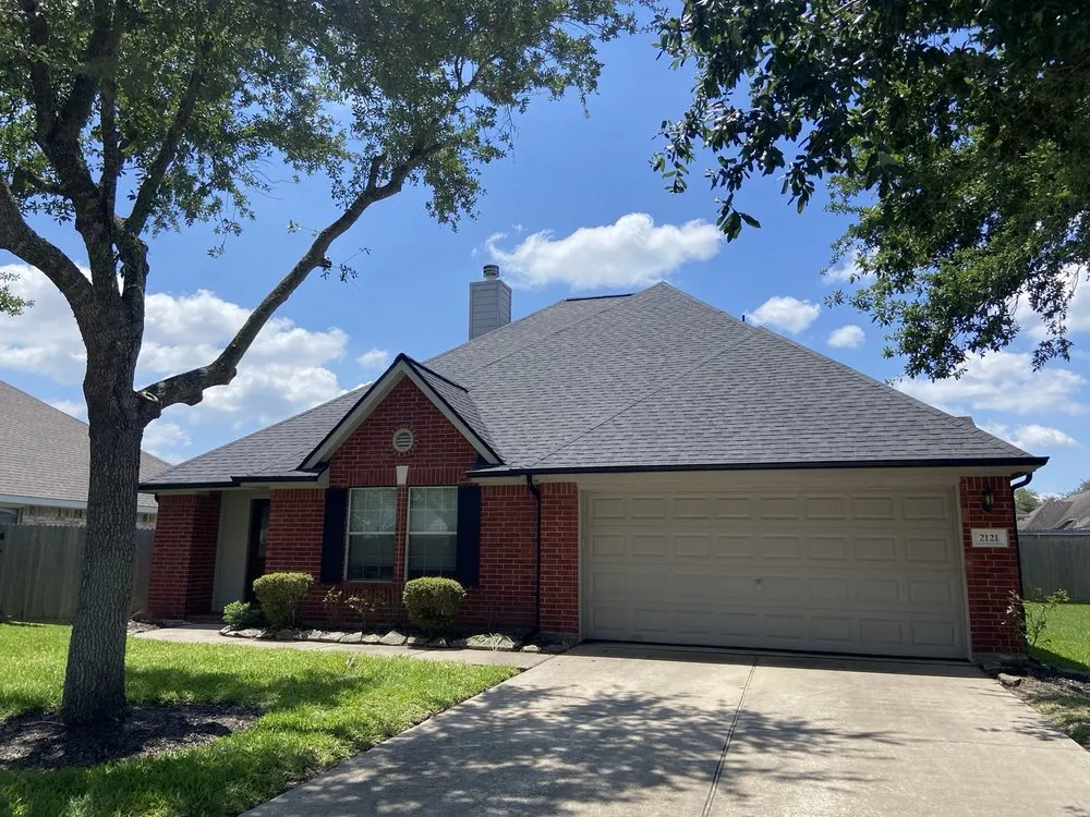 Slide of Stronghold Restoration and Roofing