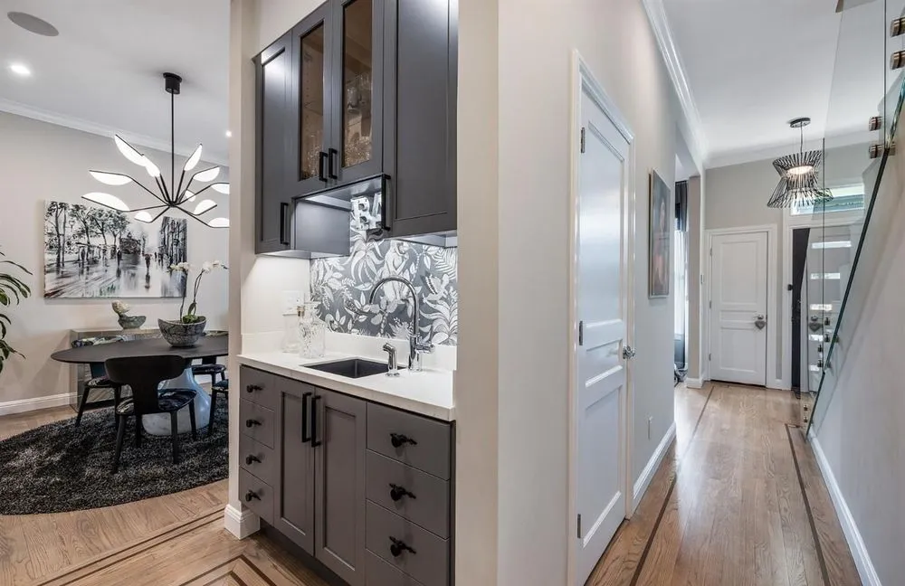 Slide of Structure 5 Construction