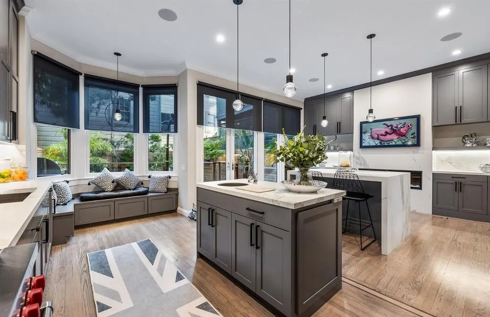 Slide of Structure 5 Construction