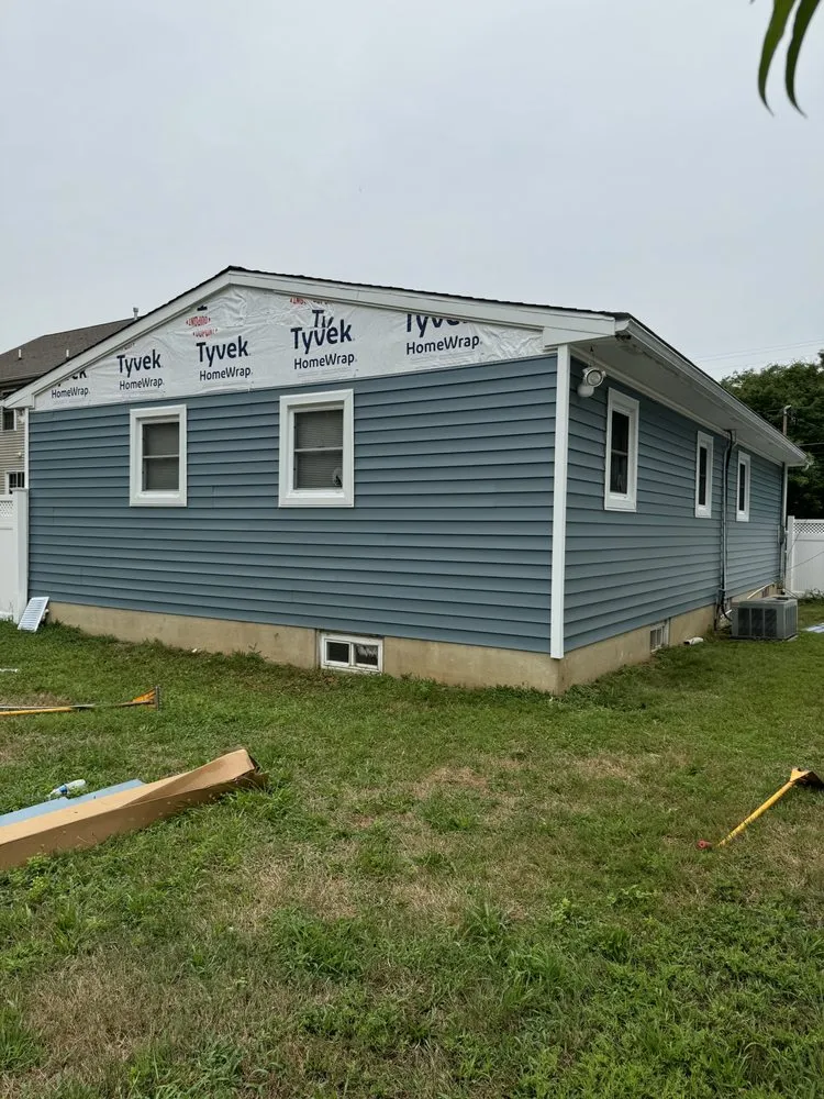 Trusted residential roofing service experts serving Ewing Township, NJ - Stuart Roofing Siding & Gutters