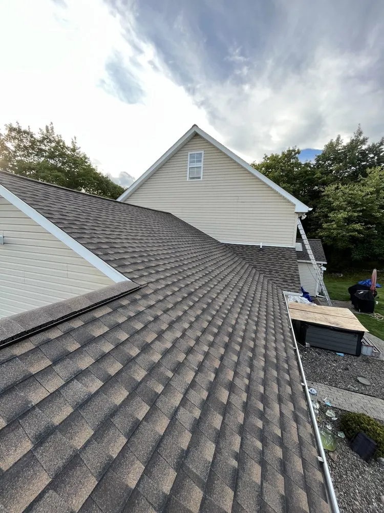 Licensed roof replacement same-day service in Ewing Township, NJ by Stuart Roofing Siding & Gutters