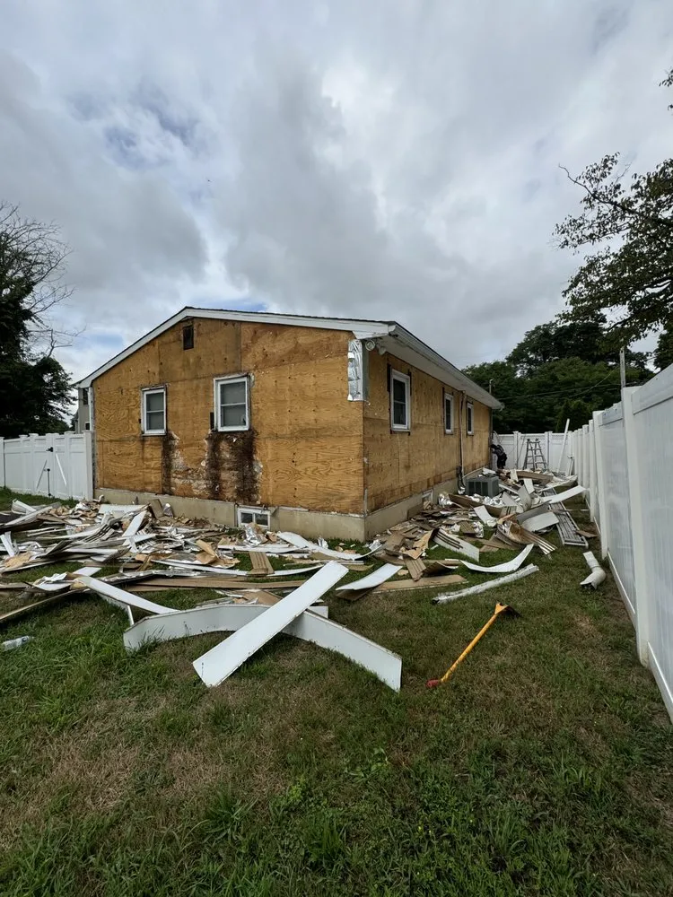 Professional roof leak repair in Ewing Township, NJ - Stuart Roofing Siding & Gutters