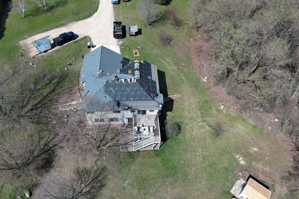 Slide of Stuivenga Roofing