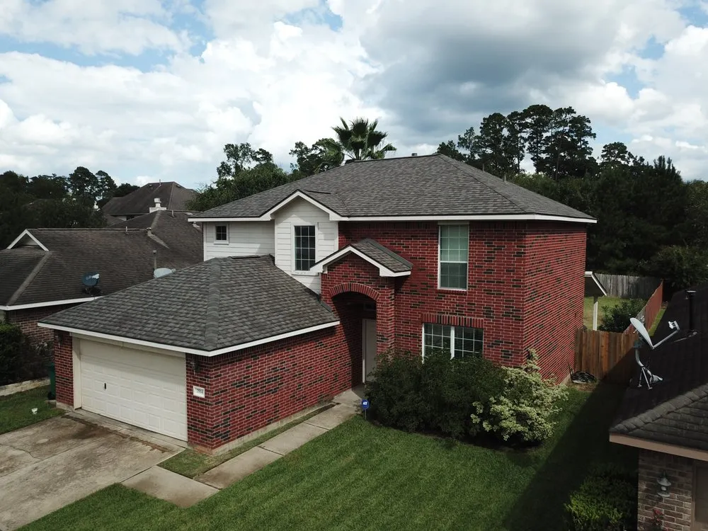 Licensed roof installation experts serving Huffman, TX - STX Roofing