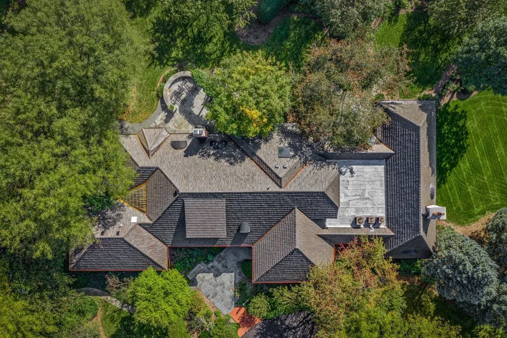 Slide of Style Exteriors