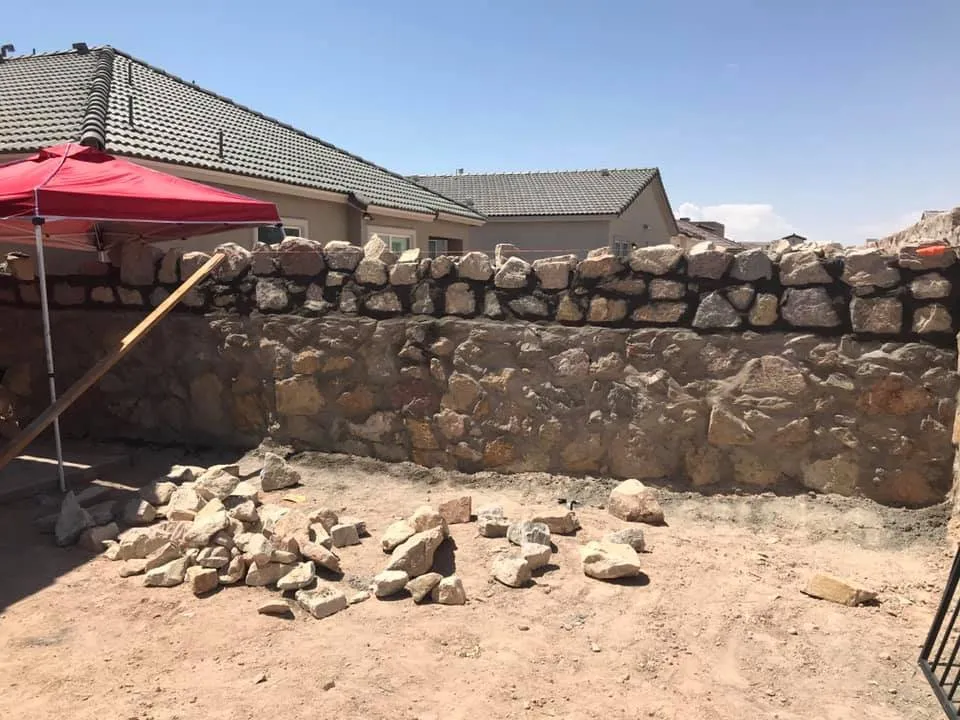 Slide of Su Casa Roofing General Construction