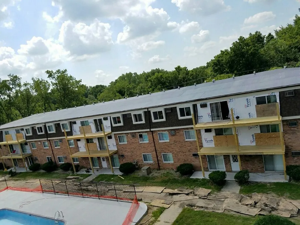 Slide of Sullivan & Fortner Roofing