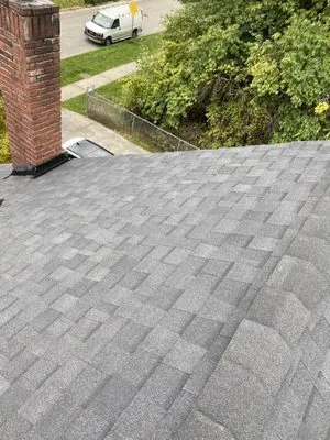 Summerflex Roofing & Construction Logo