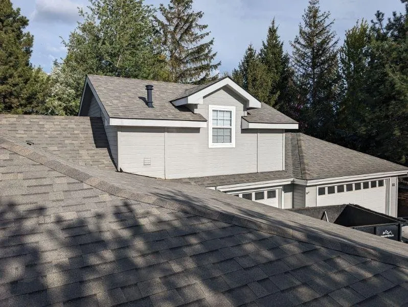 Slide of Summers Roofing