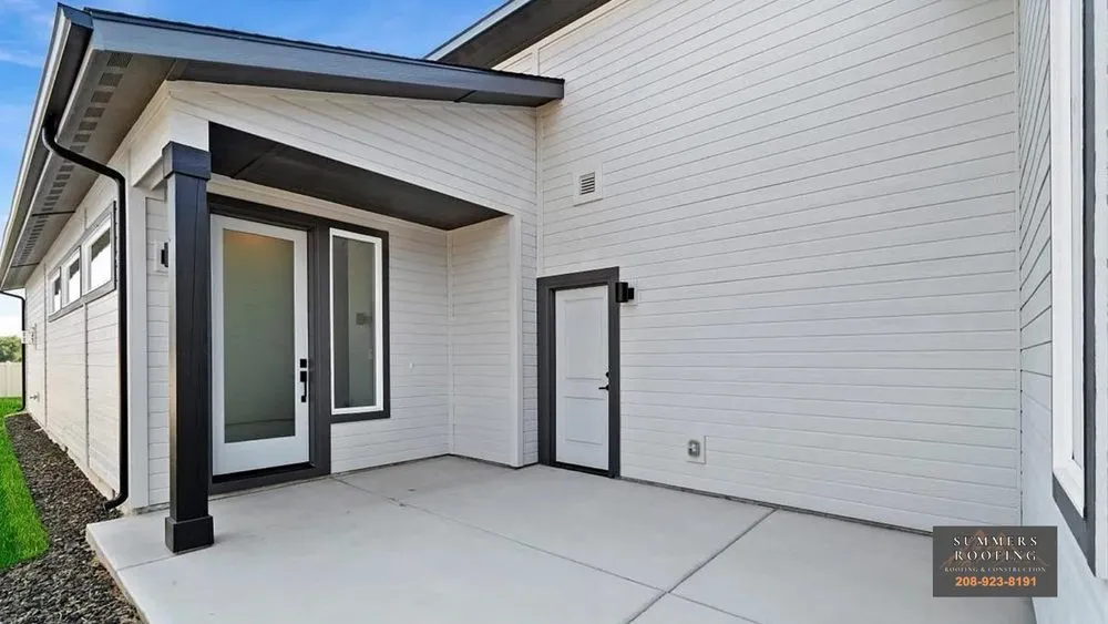 Slide of Summers Roofing