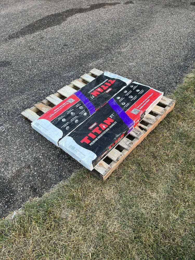 Slide of Summit Builders