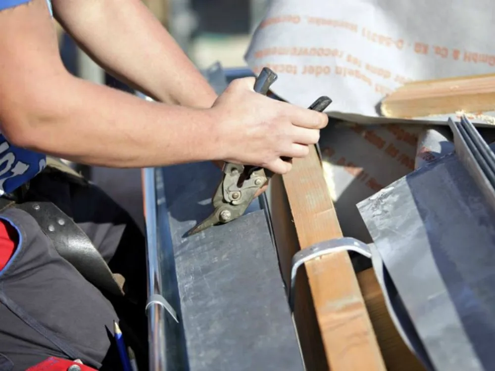 Slide of Summit City Roofing
