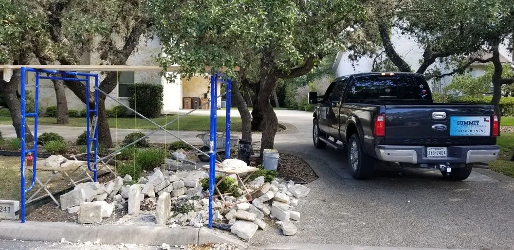 Slide of Summit Contracting