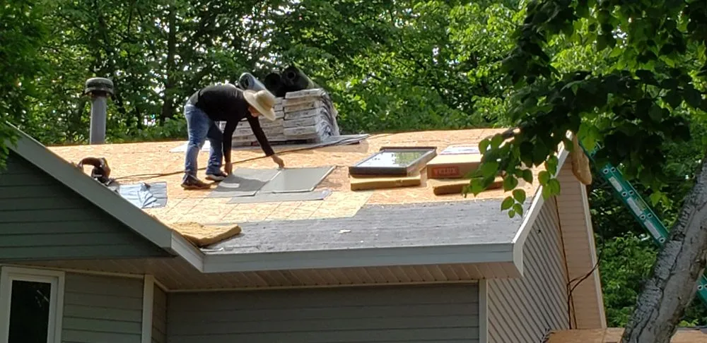 Slide of Summit Exteriors