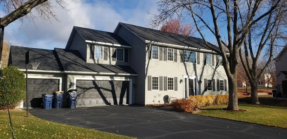 Slide of Summit Exteriors