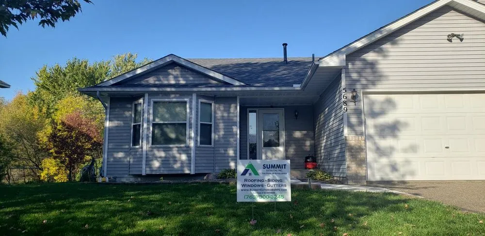 Slide of Summit Exteriors