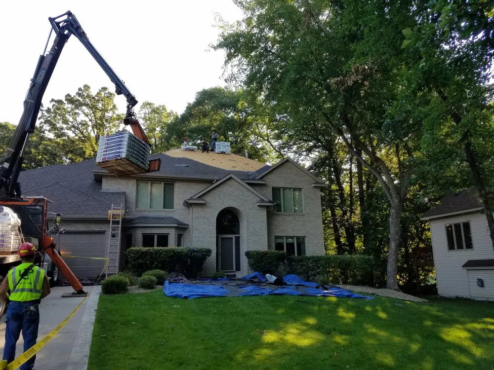 Slide of Summit Exteriors