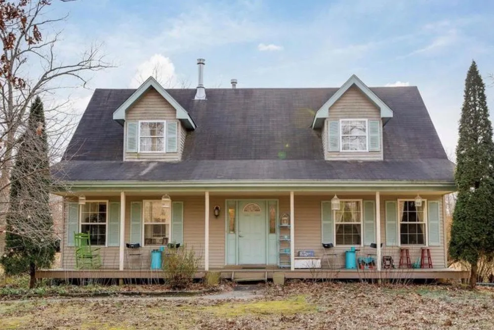 Slide of Summit Exteriors